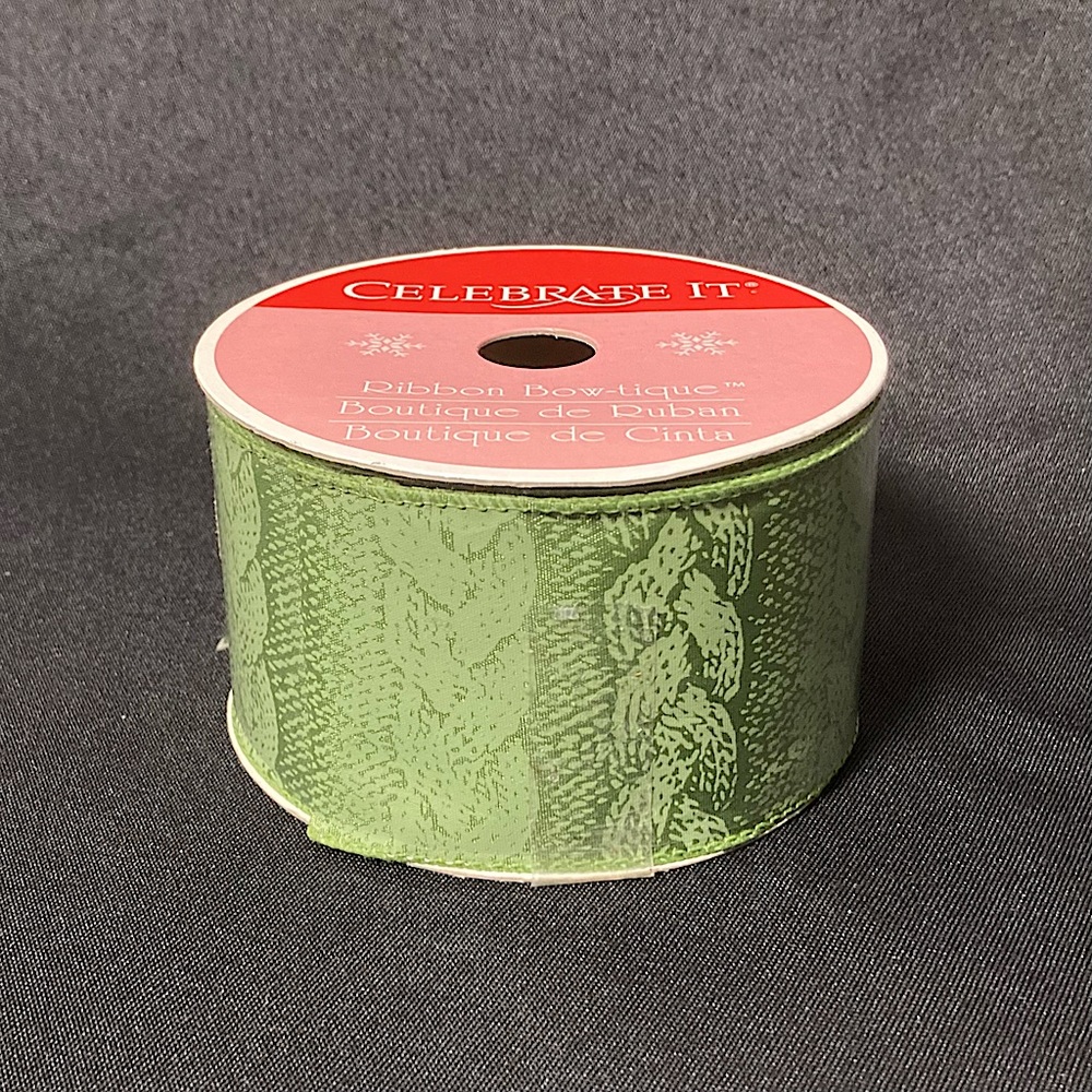 ❤️🔥⭐️ Celebrate It Green Braid Pattern Wire Edge Craft Ribbon 2.5” x 300”